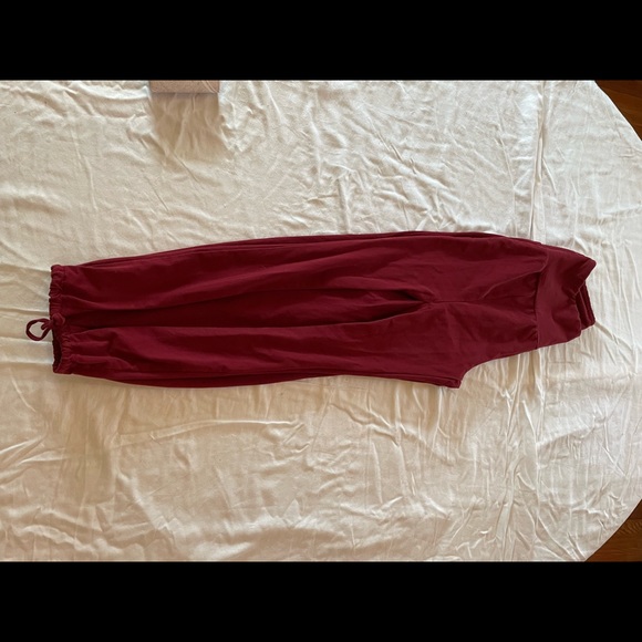 Yoga leggings w open leg, size L (fit like M) - Picture 6 of 6